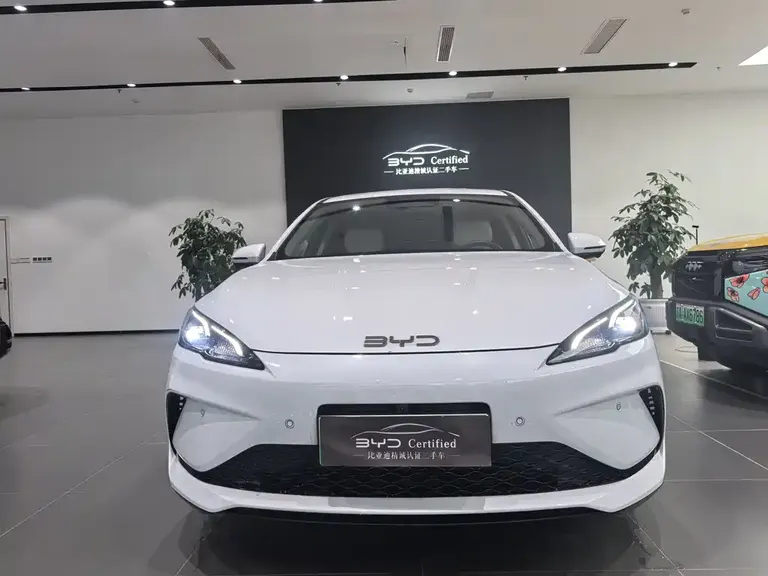 BYD Seal 05 DM-i DM-i Smart Drive 120 KM Flagship
