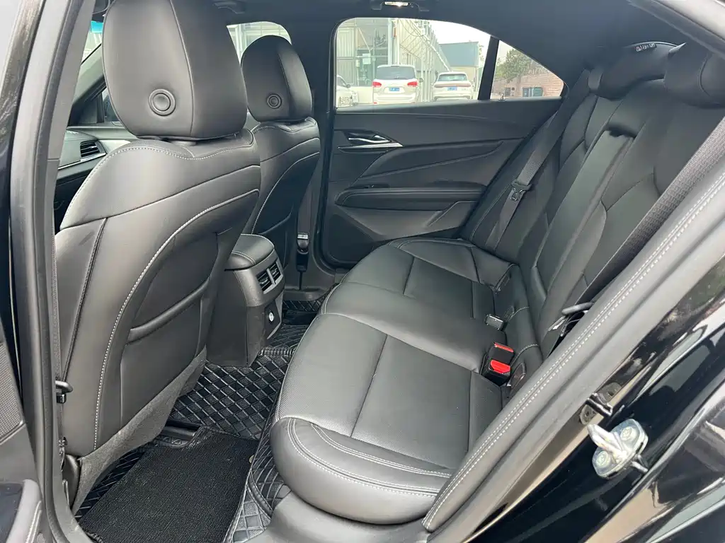 Cadillac CT4 25 T Luxury