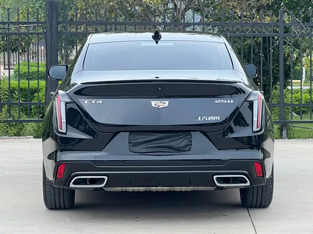 Cadillac CT4 25 T Luxury