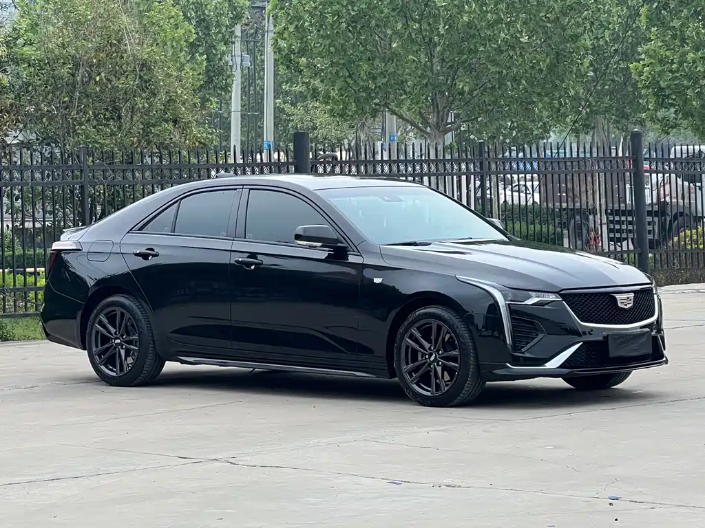 Cadillac CT4 25 T Luxury