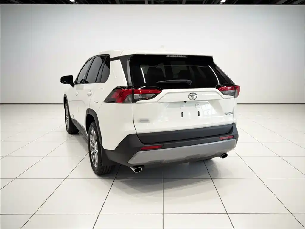 RAV4 2.0 L CVT 2 WD Style