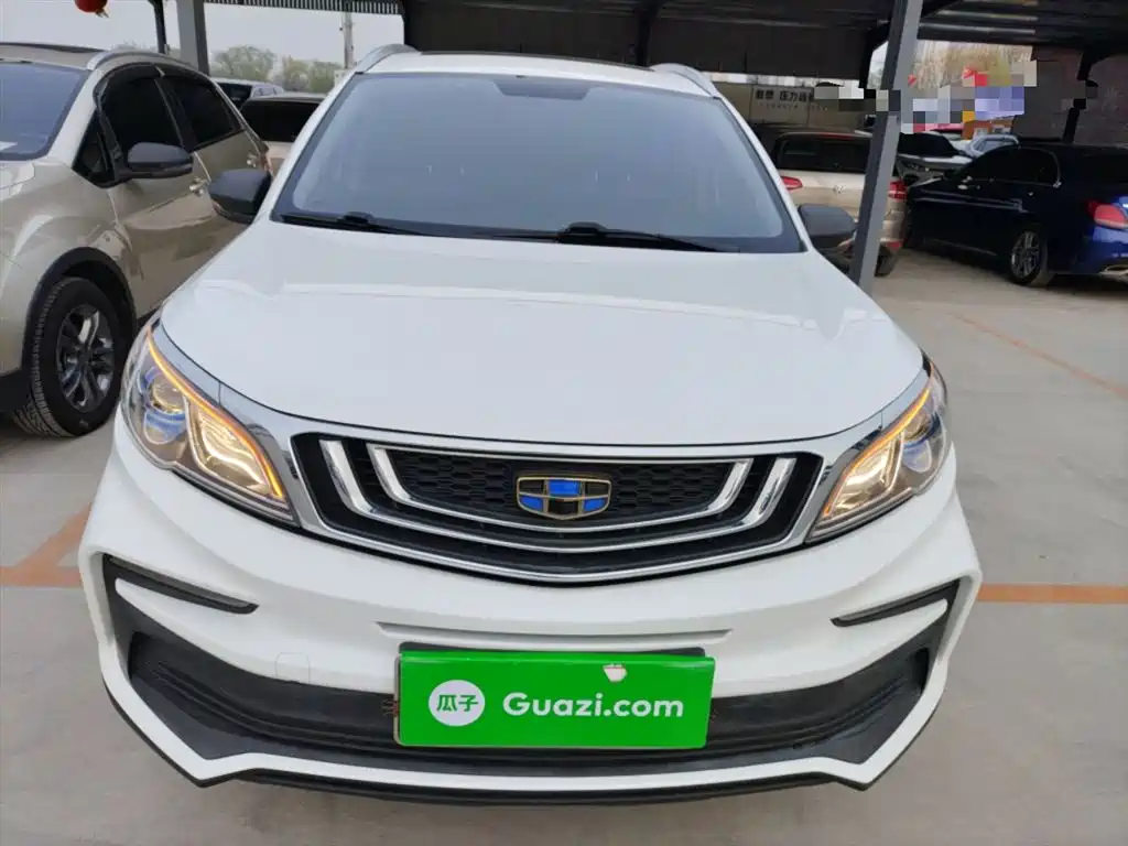 Vision X3 1.5 L CVT Distinguished