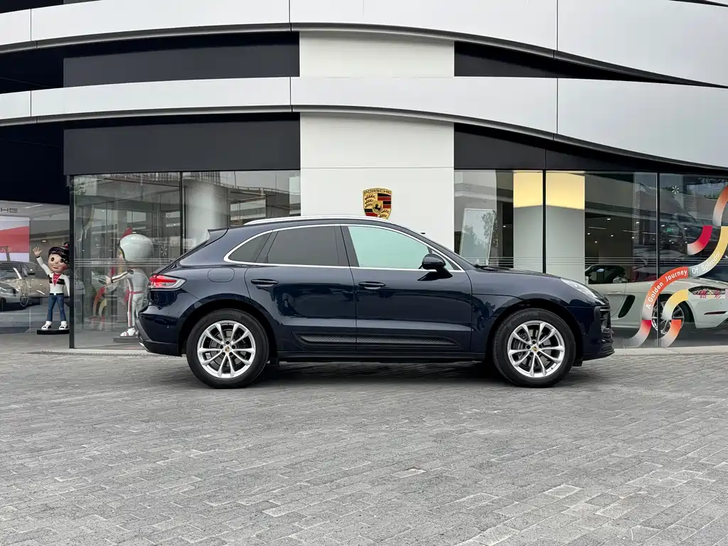 Macan Macan 2.0 T