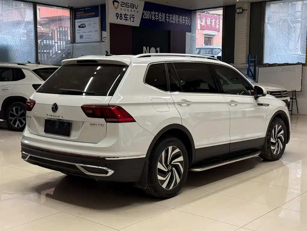 Tiguan L 280 TSI Auto 2 WD Trend Creative Limited