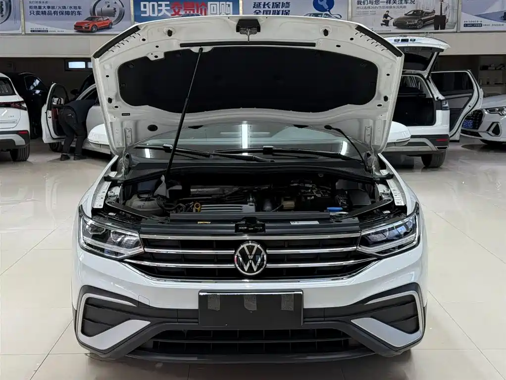 Tiguan L 280 TSI Auto 2 WD Trend Creative Limited