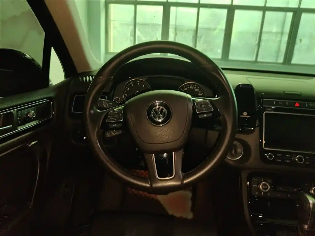 Touareg 3.0 TSI Expand Wild