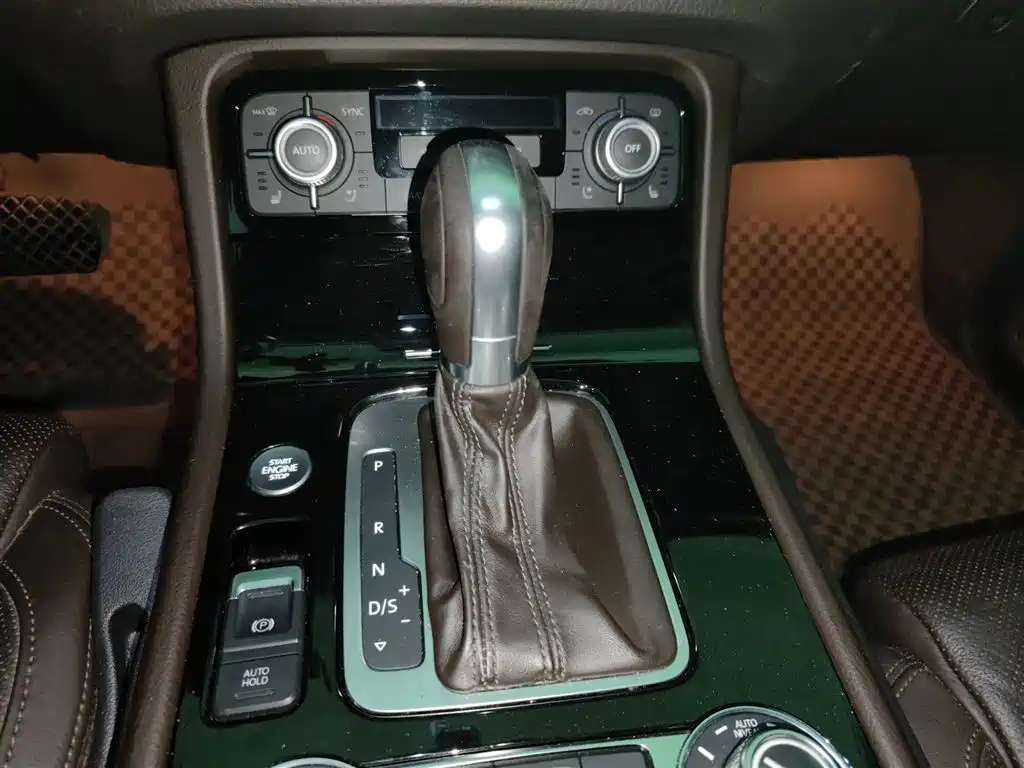Touareg 3.0 TSI Expand Wild