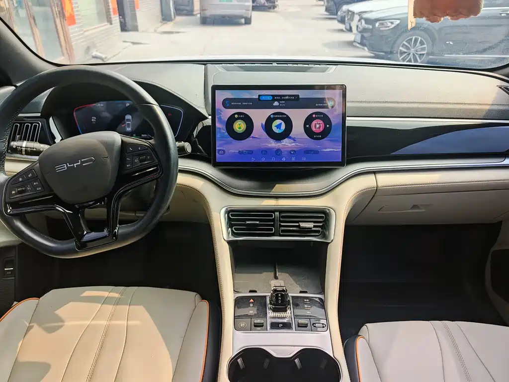 Song PLUS NEV Champion DM-i 110 KM Flagship