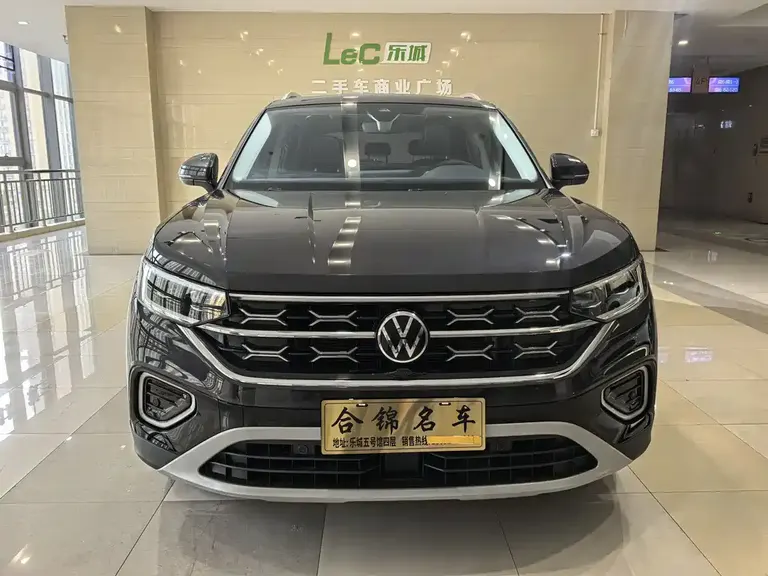 Volkswagen Tayron 330 TSI 2 WD Luxury Plus Advanced