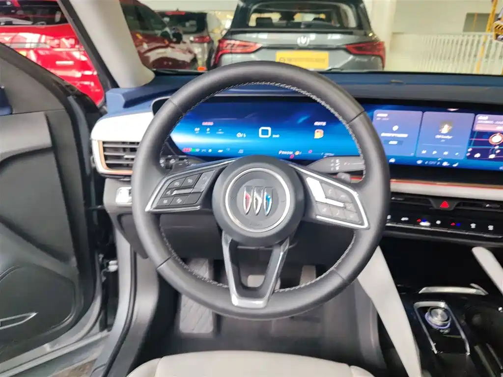 Envision Plus Envision Plus 4 WD Avenir Avenir
