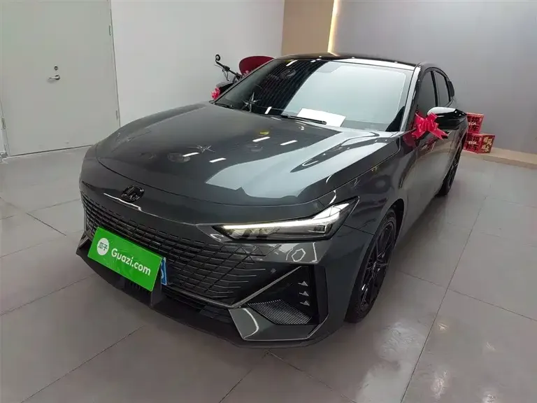 Changan UNI-V 1.5 T Distinguished