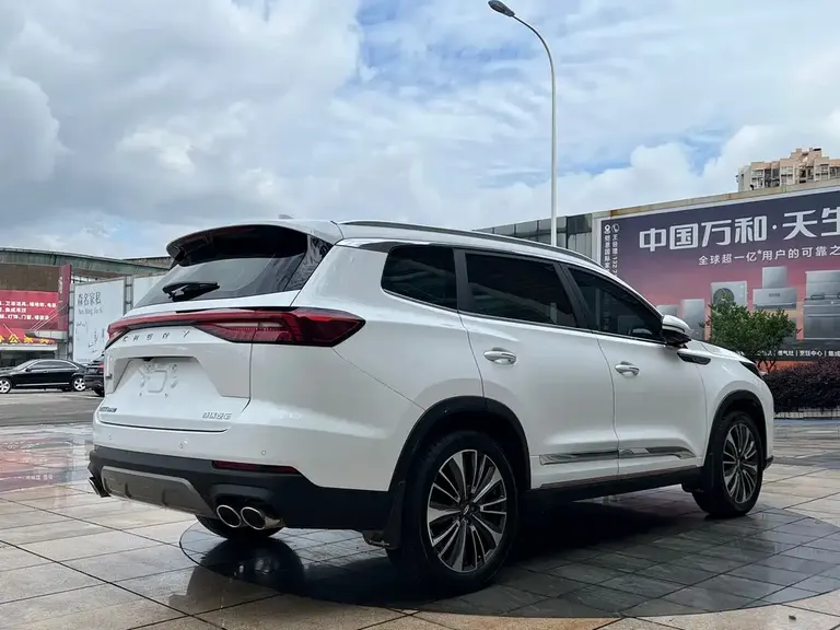 Chery Tiggo 8 PRO 390 T 2 WD Ocean 7-seat
