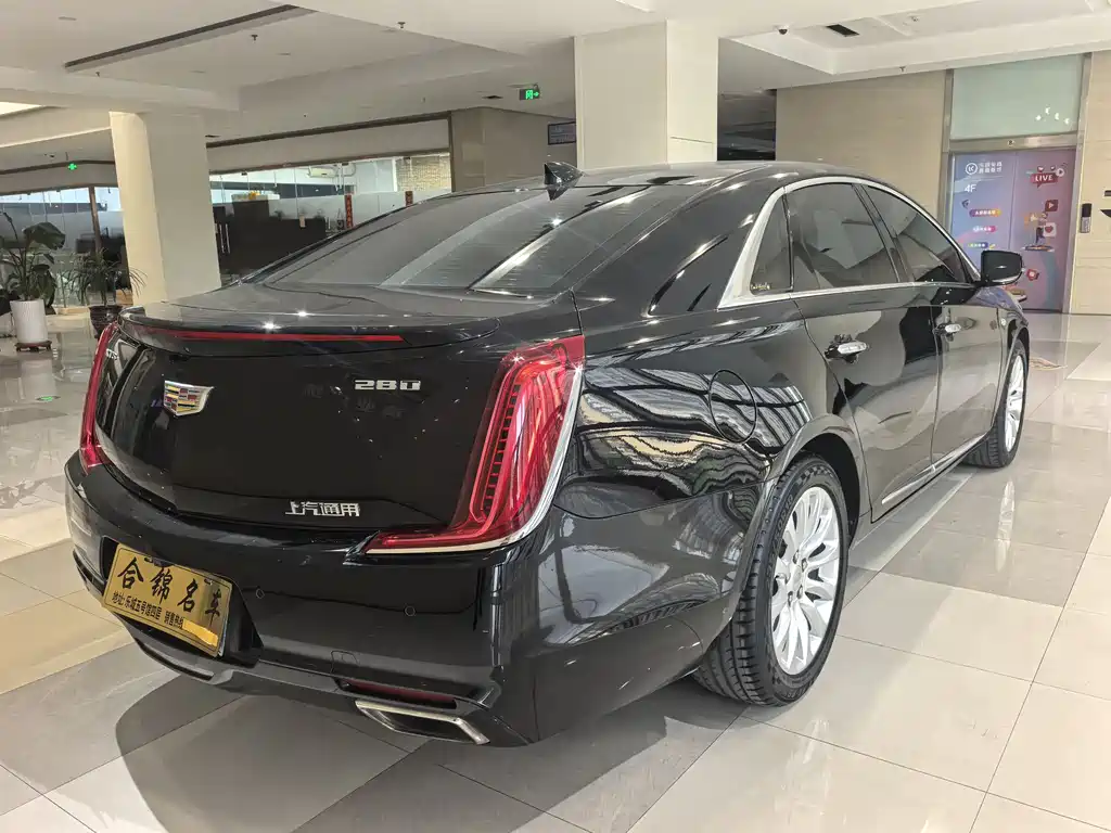 Cadillac XTS 28 T Elite