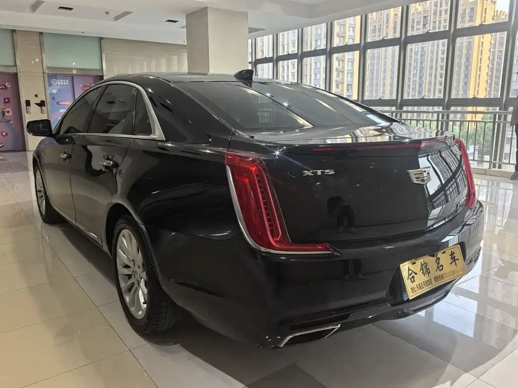 Cadillac XTS 28 T Elite