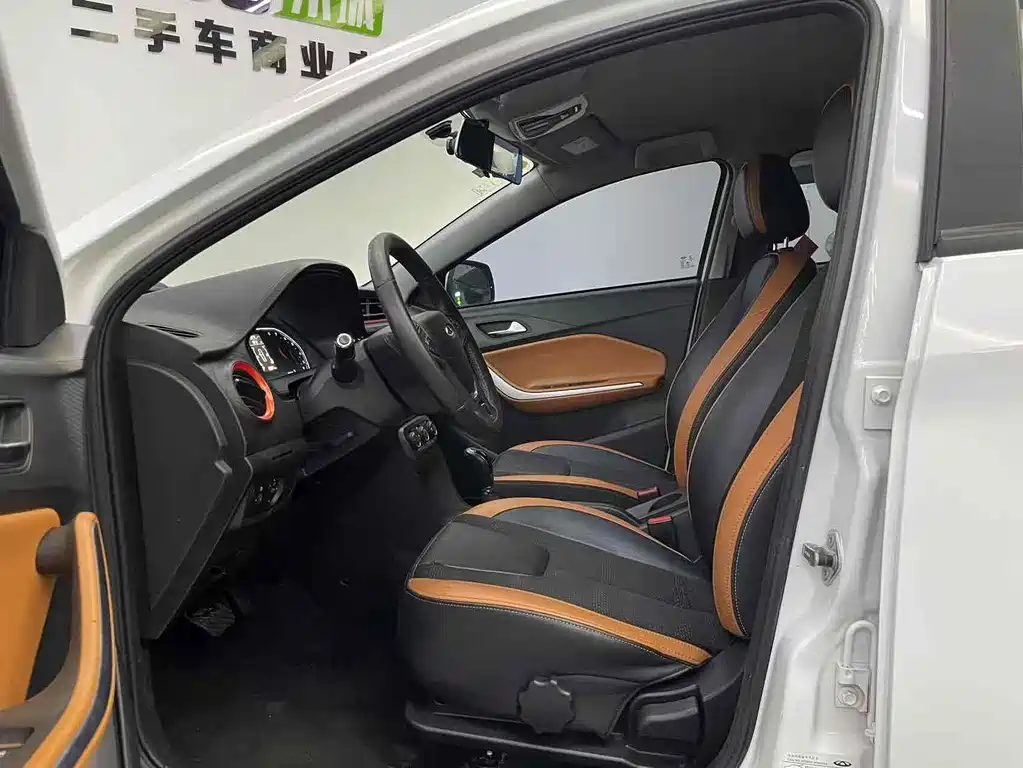 Tiggo 3 x 1.5 L Auto Fashion