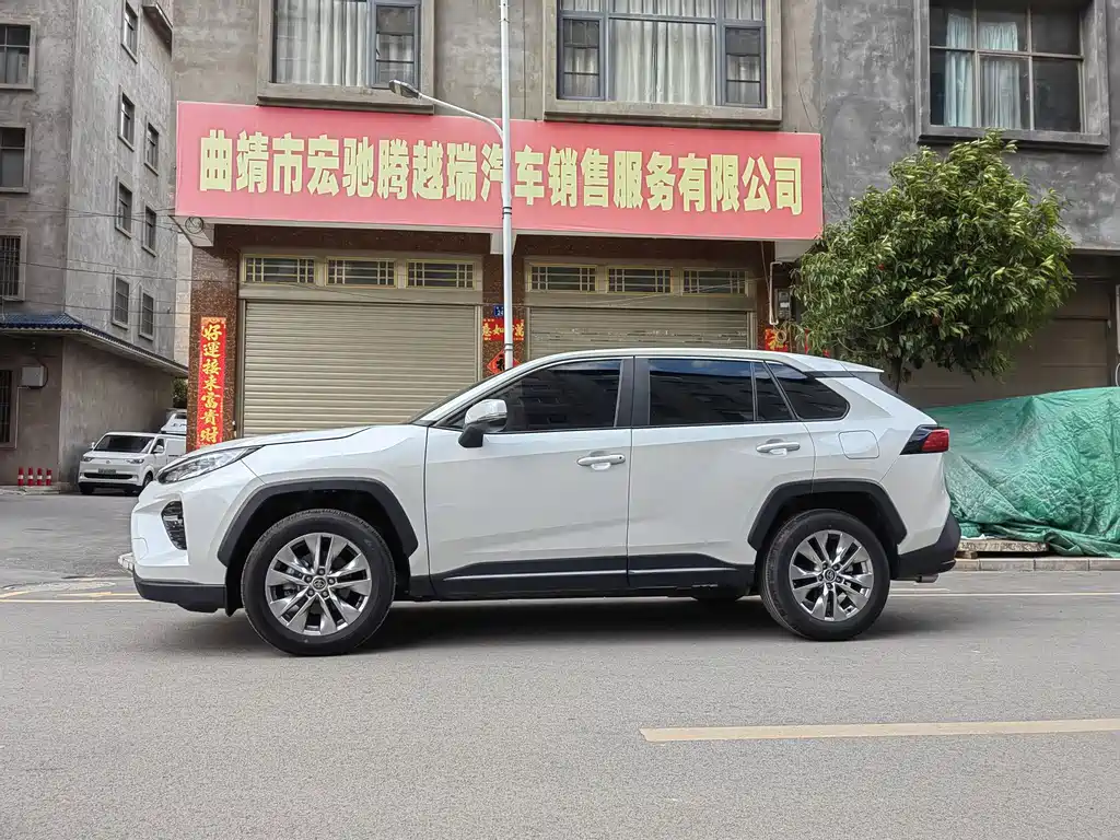 Wildlander 2.0 L CVT 2 WD Urban