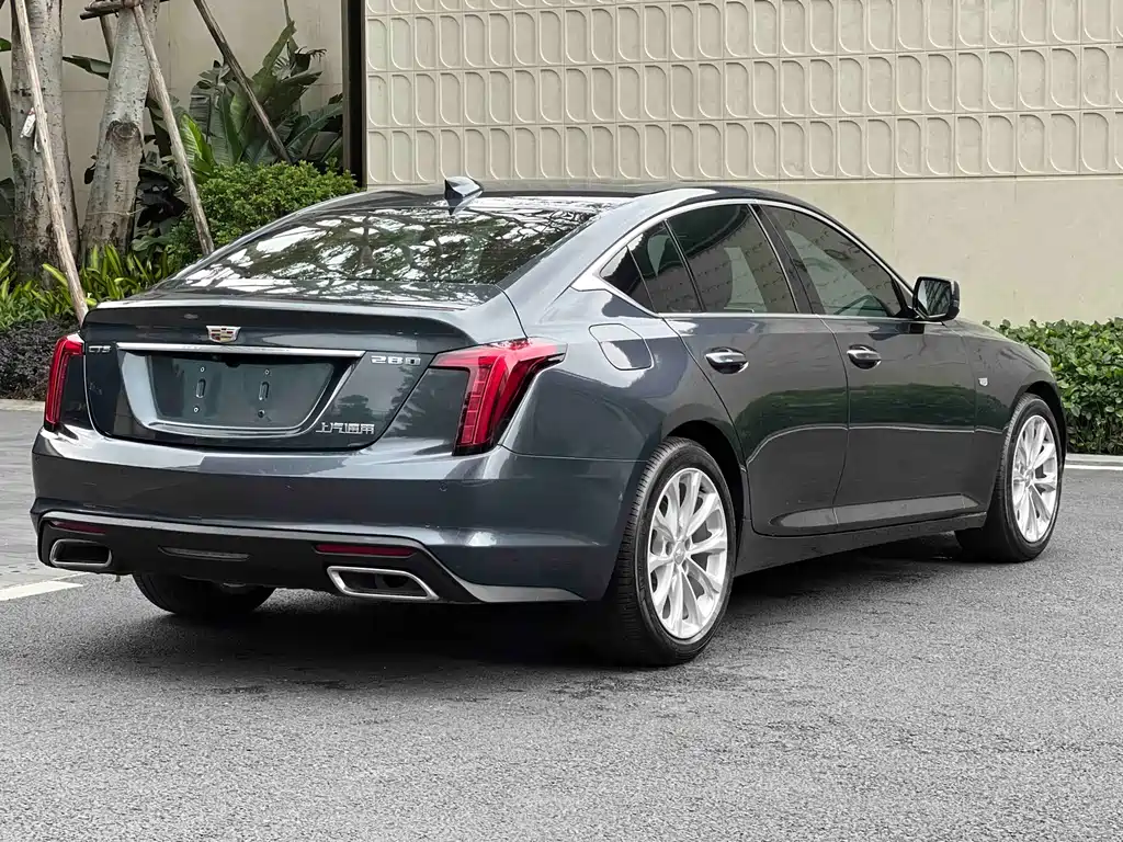 Cadillac CT5 28 T Luxury