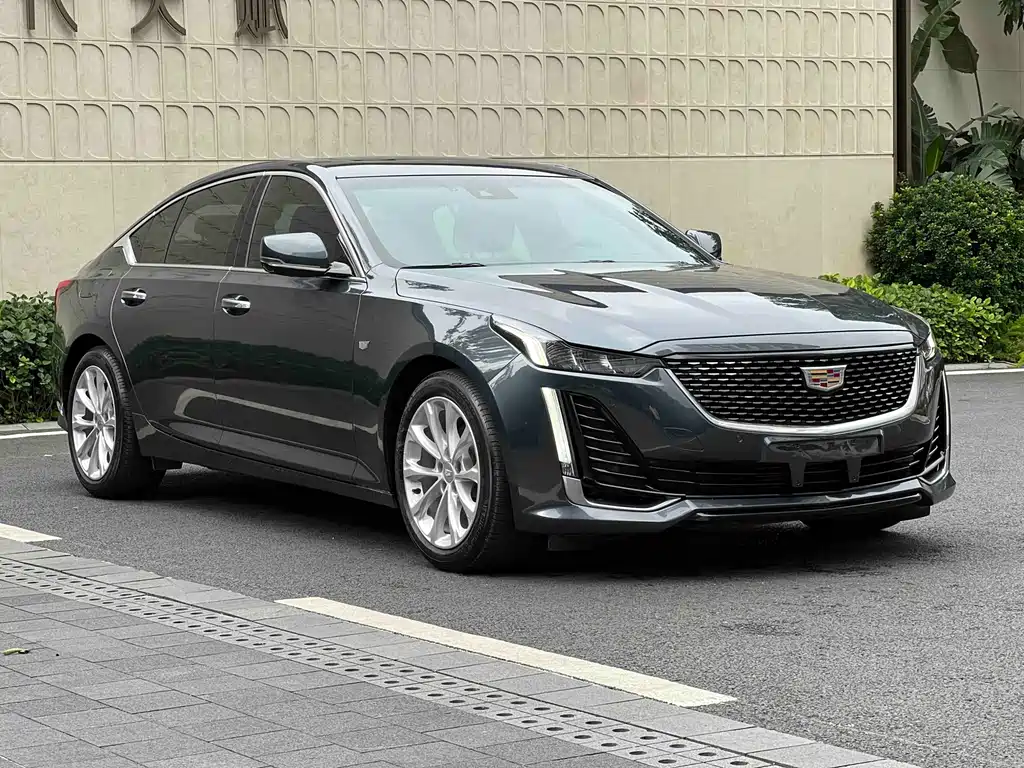 Cadillac CT5 28 T Luxury