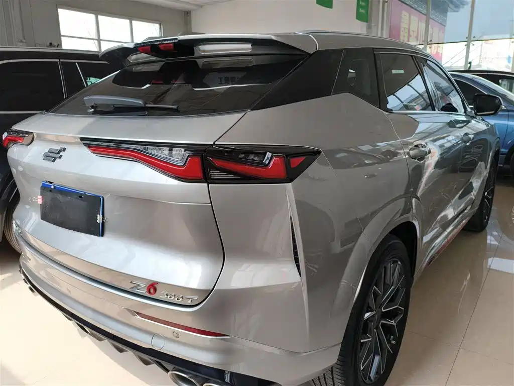 Changan Oshan Z6 Blue Whale 1.5 T DCT Smart Leading