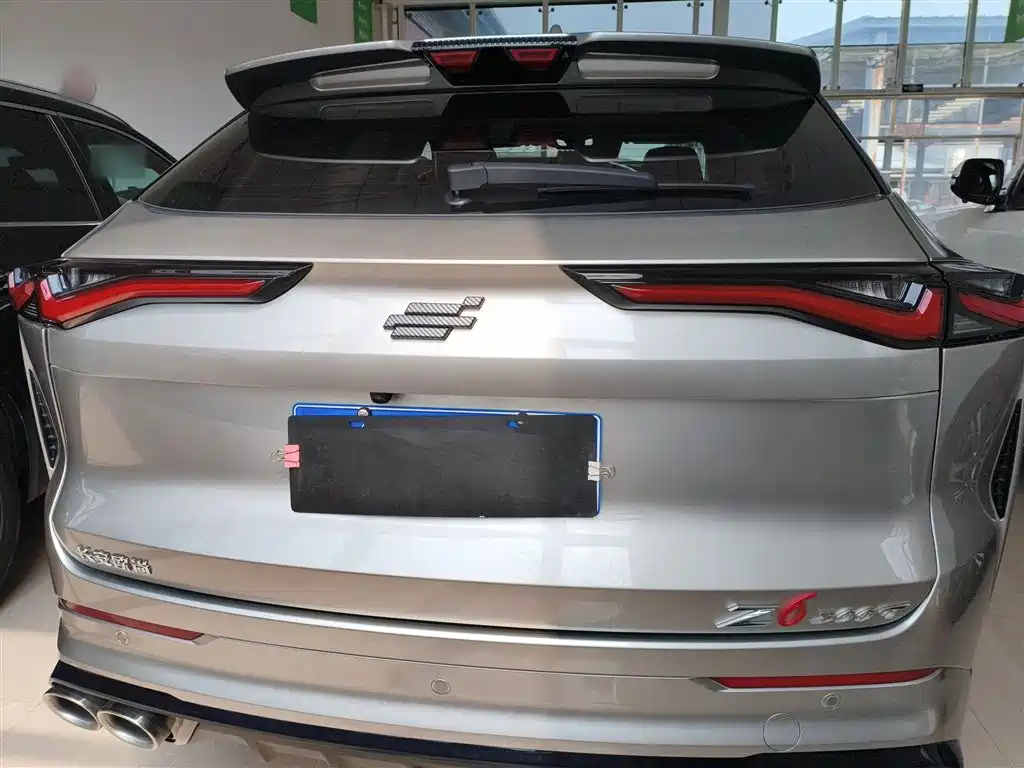 Changan Oshan Z6 Blue Whale 1.5 T DCT Smart Leading