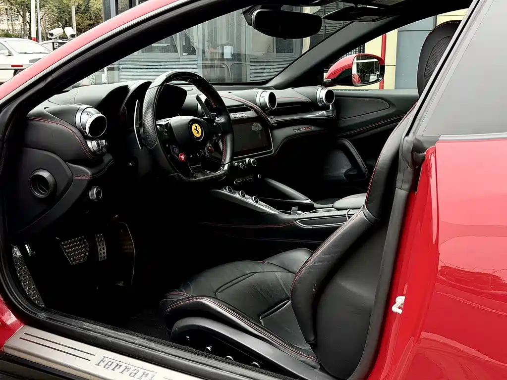 GTC4 Lusso 3.9 T V8