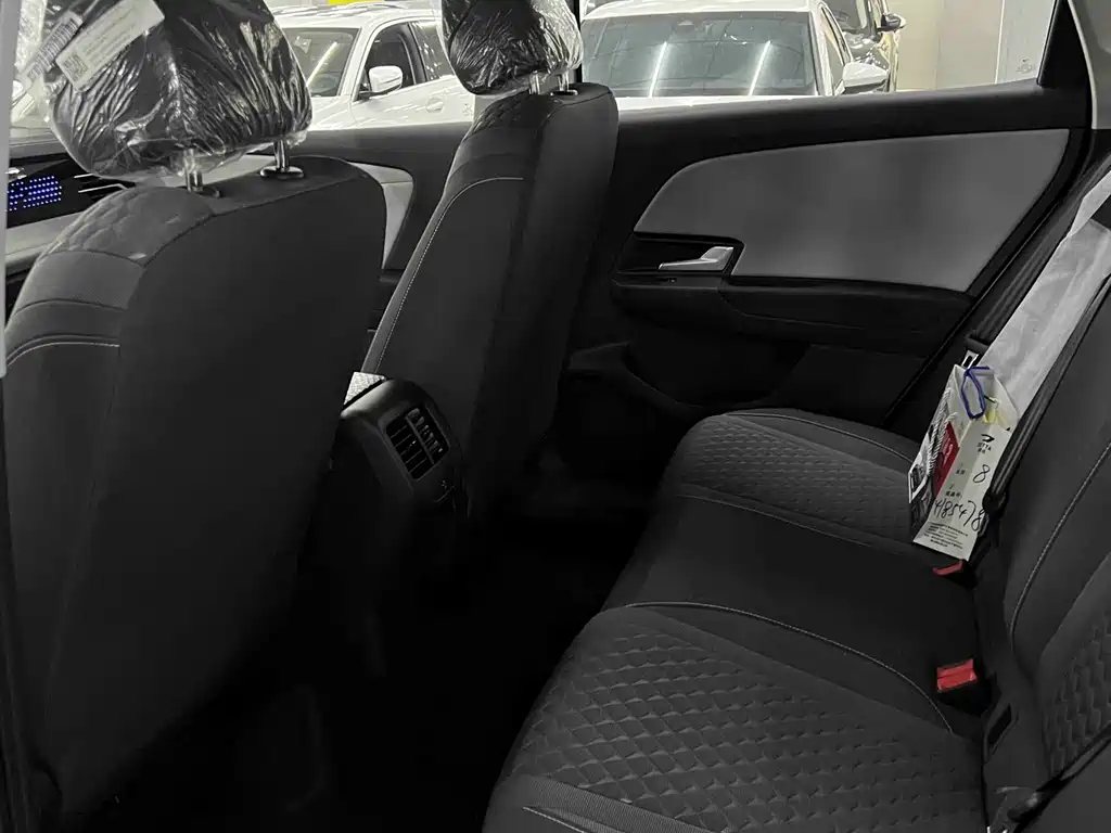Jetta VS8 捷达VS8 2026款 280 TSI 自动全能版