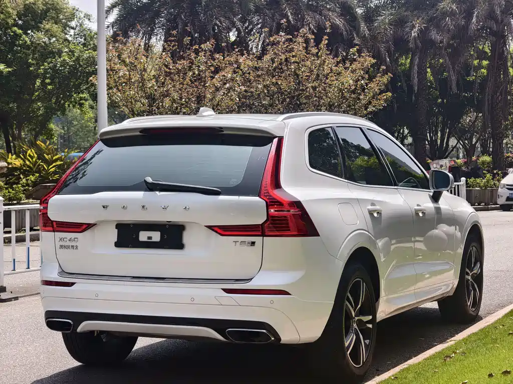 Volvo XC60 T5 4 WD Smart Vision Sport CN-VI