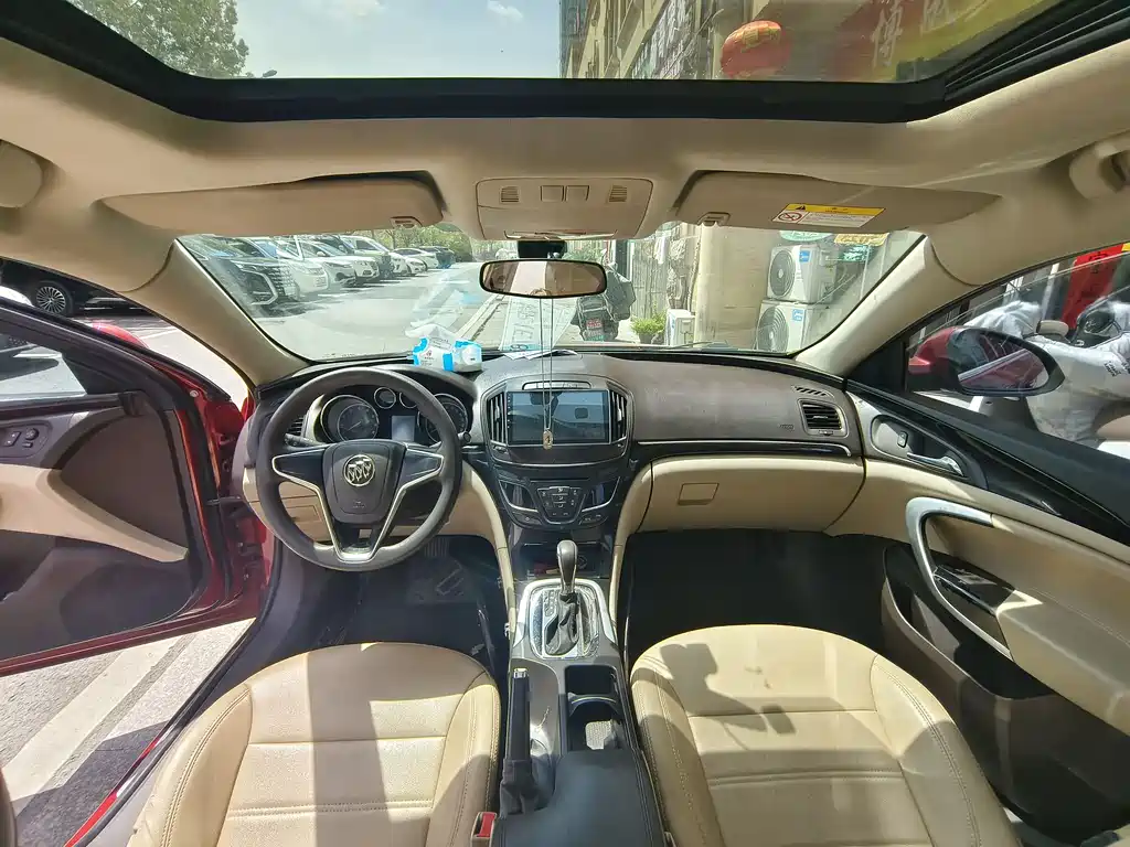 Regal 2.0 L Leading Fashion