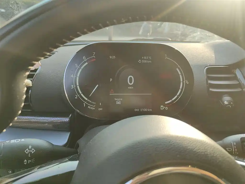 MINI CLUBMAN 1.5 T COOPER Connoisseur