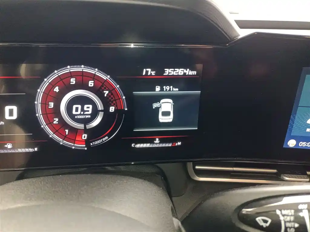 Elantra 1.5 L CVT LUX Distinguished