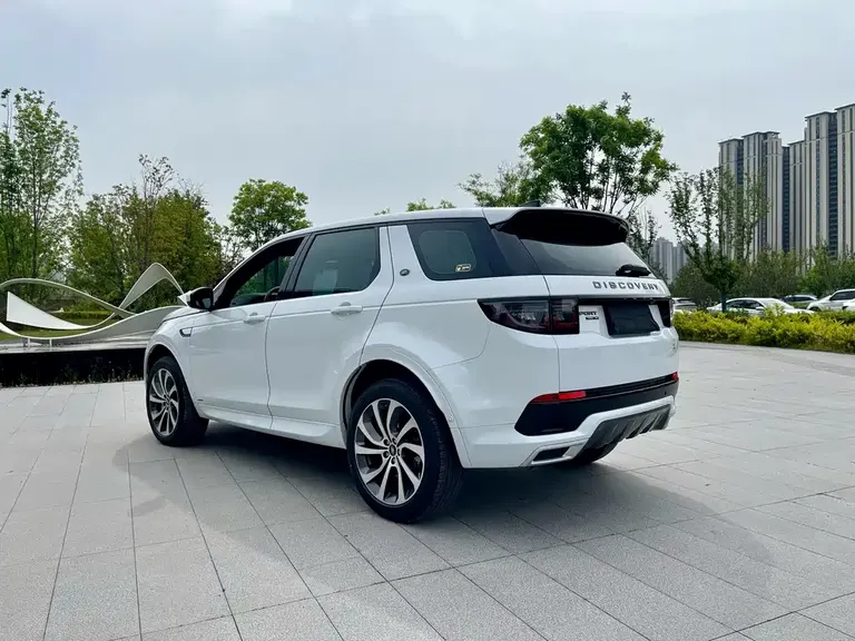Land Rover Discovery Sport 249 PS R-Dynamic Performance Tech 7-seat