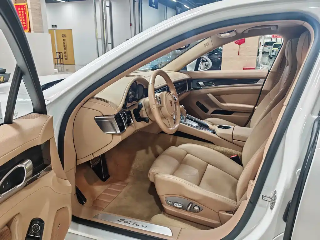 Panamera Panamera 4 Edition 3.0 T