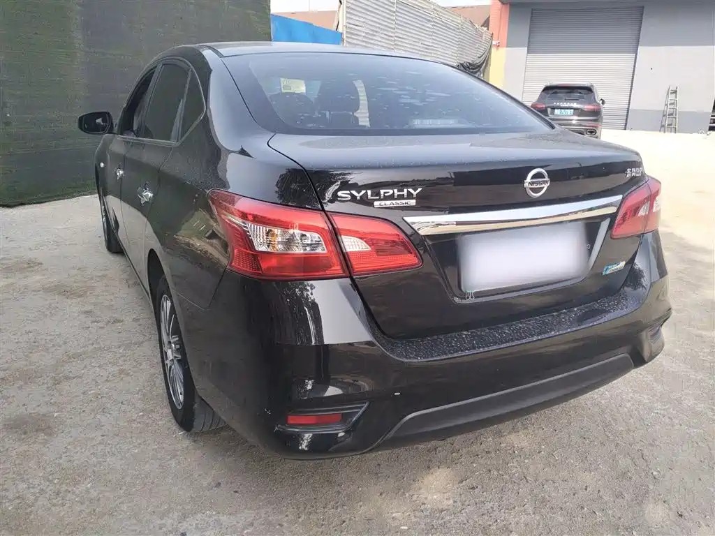 Sylphy Classic 1.6 XE CVT Comfort