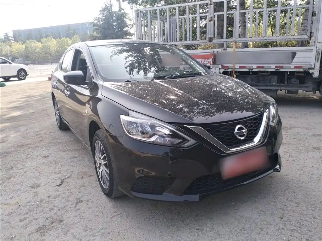 Sylphy Classic 1.6 XE CVT Comfort