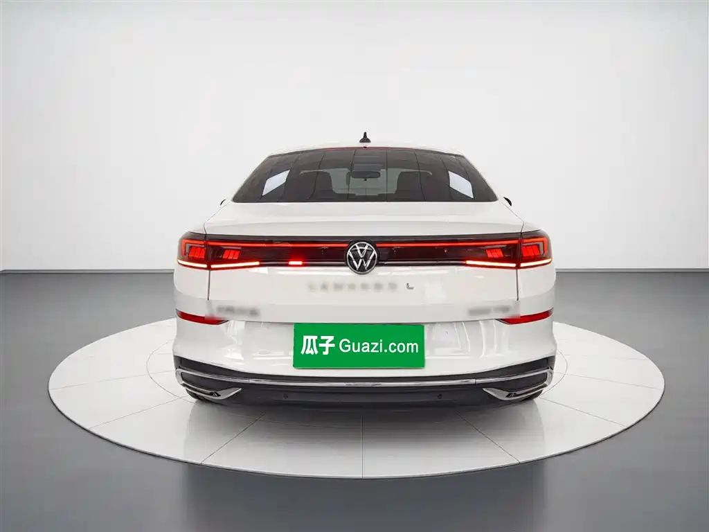 Lamando Lamando L 280 TSI DSG Dazzle Hot
