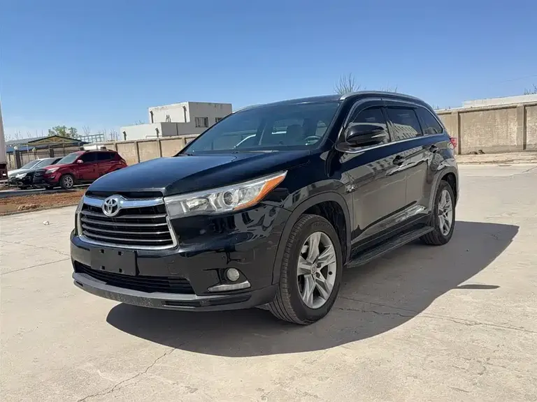 Toyota Highlander 2.0 T 4 WD Luxury 7-seat