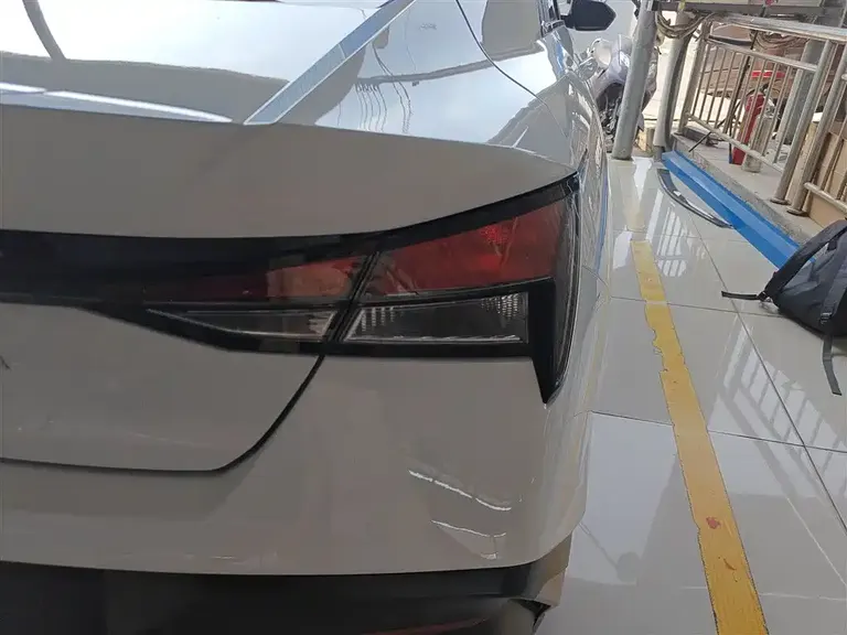 Hyundai Elantra 1.5 L CVT GLX Elite
