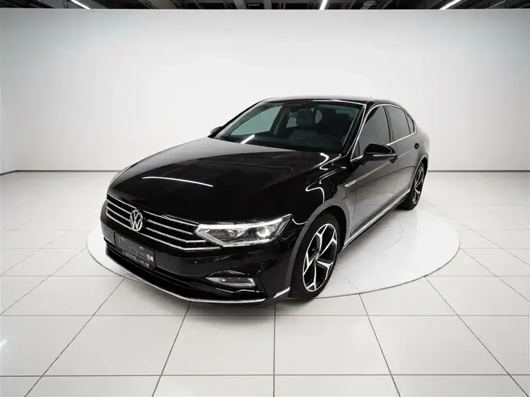 Volkswagen Magotan 200 10 K Commemorative 330 TSI DSG Luxury
