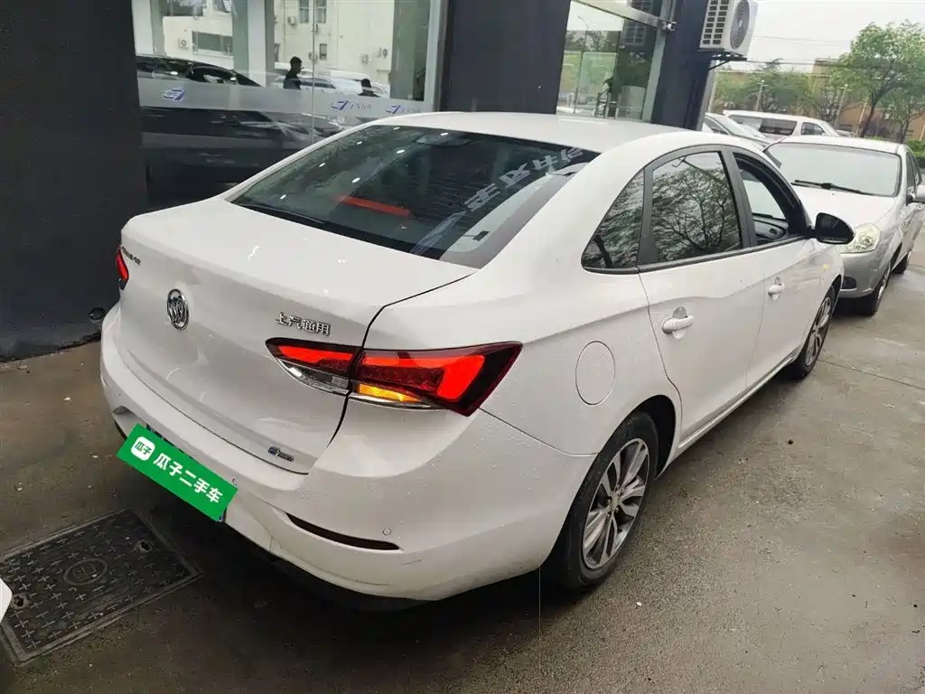 Excelle GT Facelift 1.3 T Auto Light Hybrid Elite