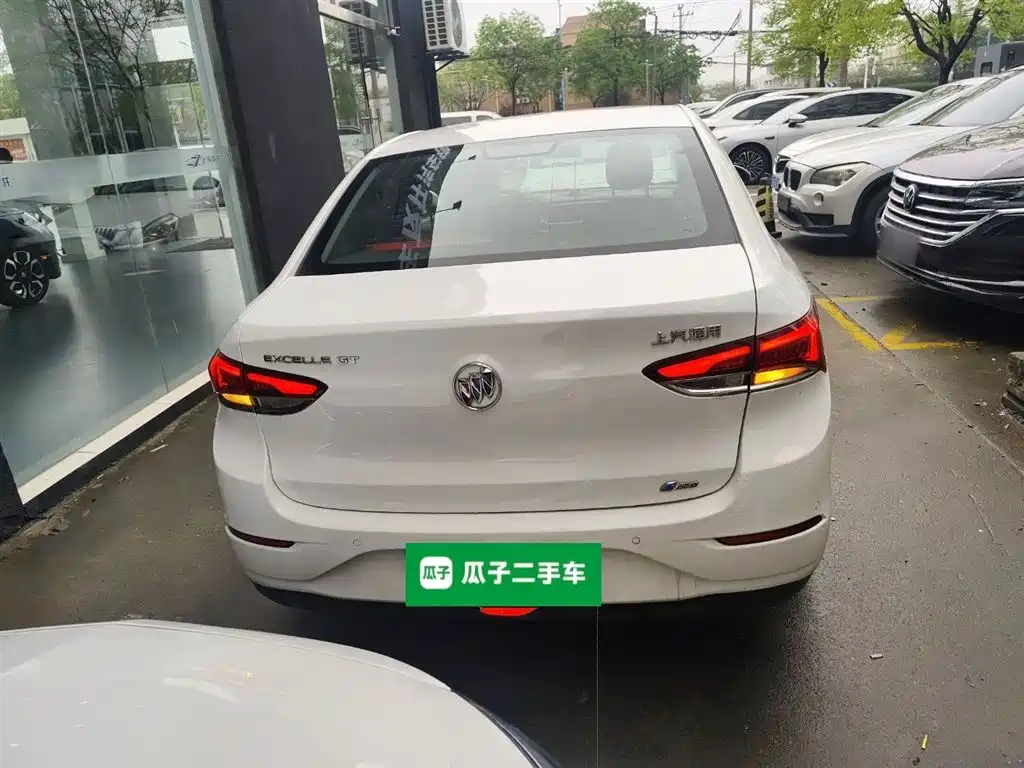 Excelle GT Facelift 1.3 T Auto Light Hybrid Elite