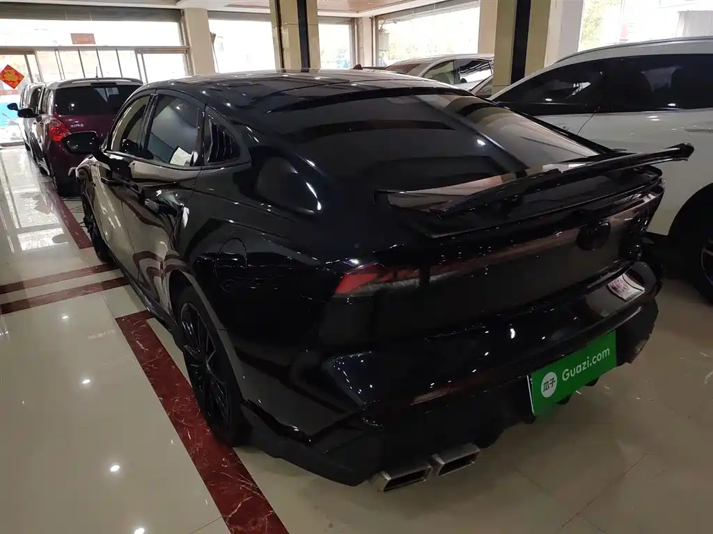 Changan UNI-V 1.5 T Distinguished Sport