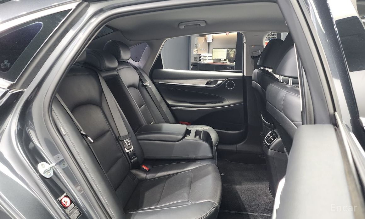 Grandeur IG HybridExclusive