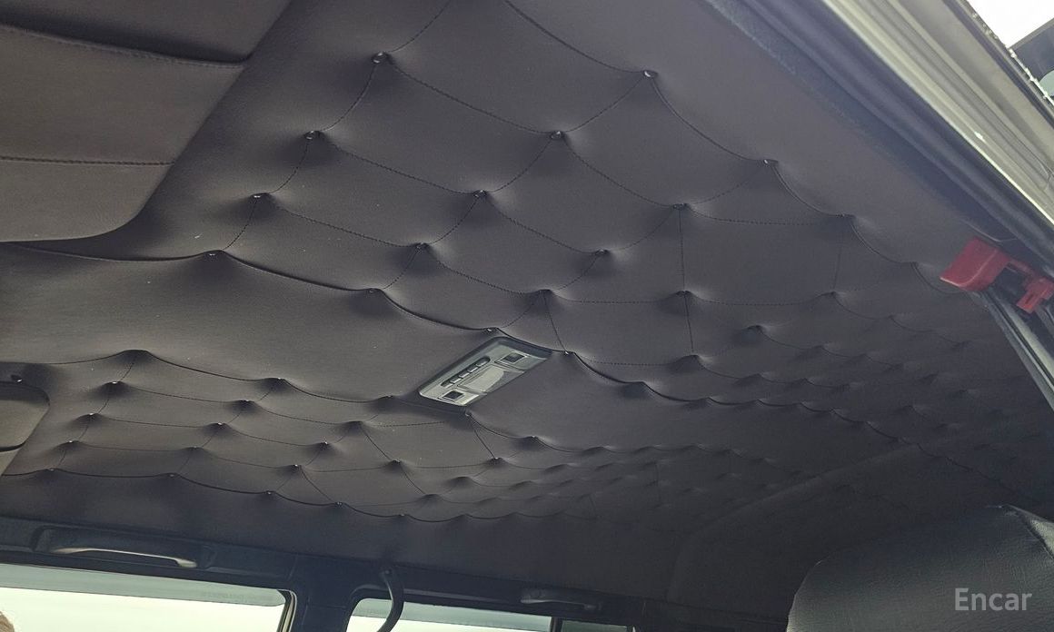 Galloper 29-seater V6 LPG