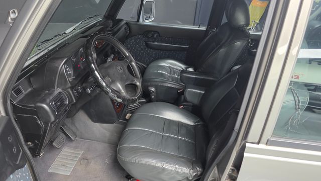 Galloper 29-seater V6 LPG