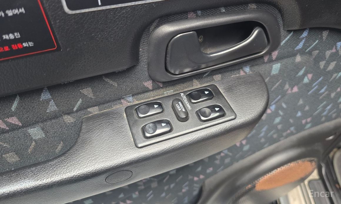 Galloper 29-seater V6 LPG