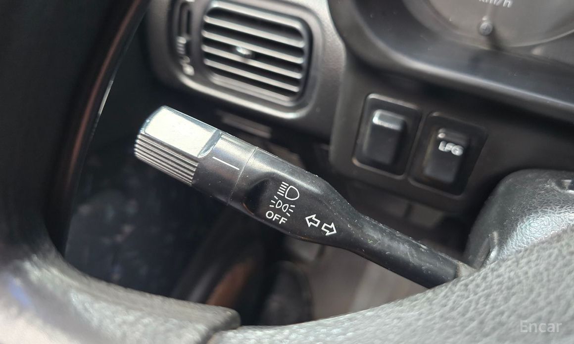 Galloper 29-seater V6 LPG