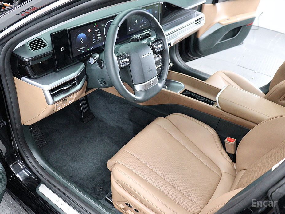 Grandeur Hybrid (GN7)Exclusive
