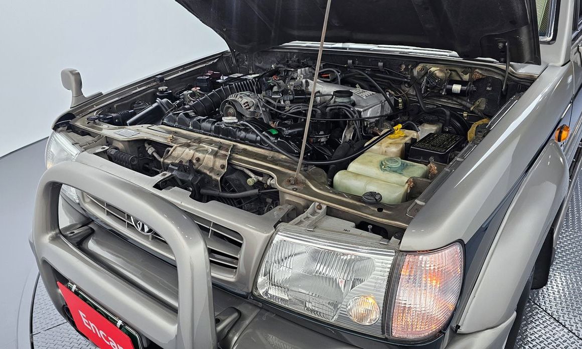 Galloper 29-seater V6 LPG