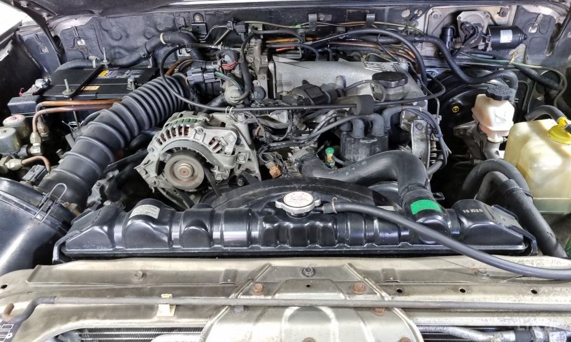 Galloper 29-seater V6 LPG