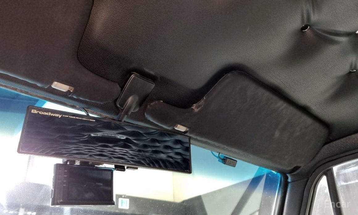 Galloper 29-seater V6 LPG